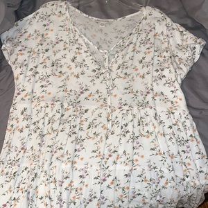 American Eagle Floral Tunic Top